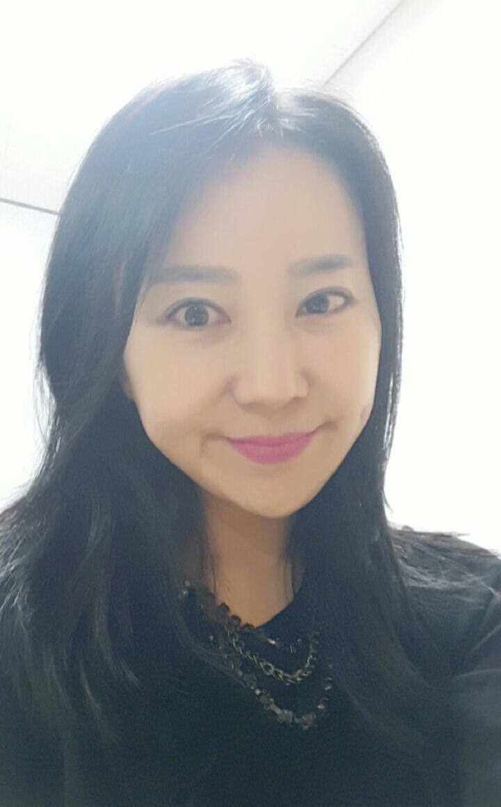 이윤진 프로필 사진