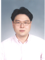 Researcher Lee, Chul Ung photo
