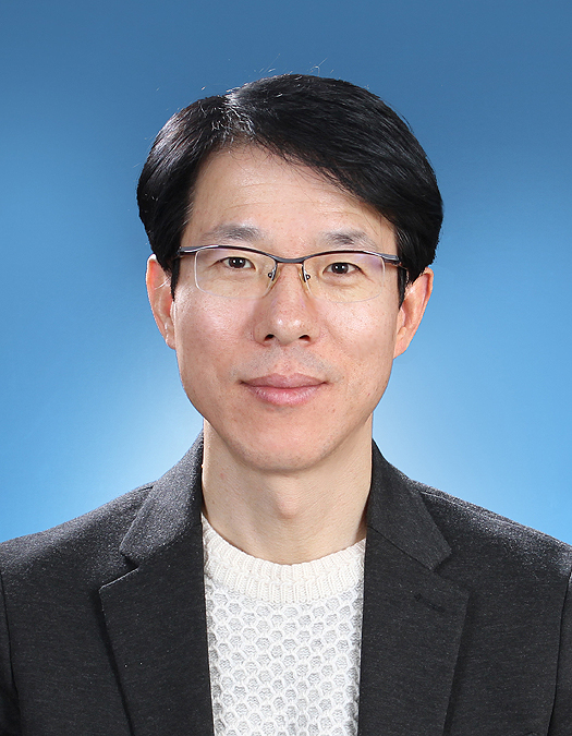 Researcher Lee, In Hwan photo