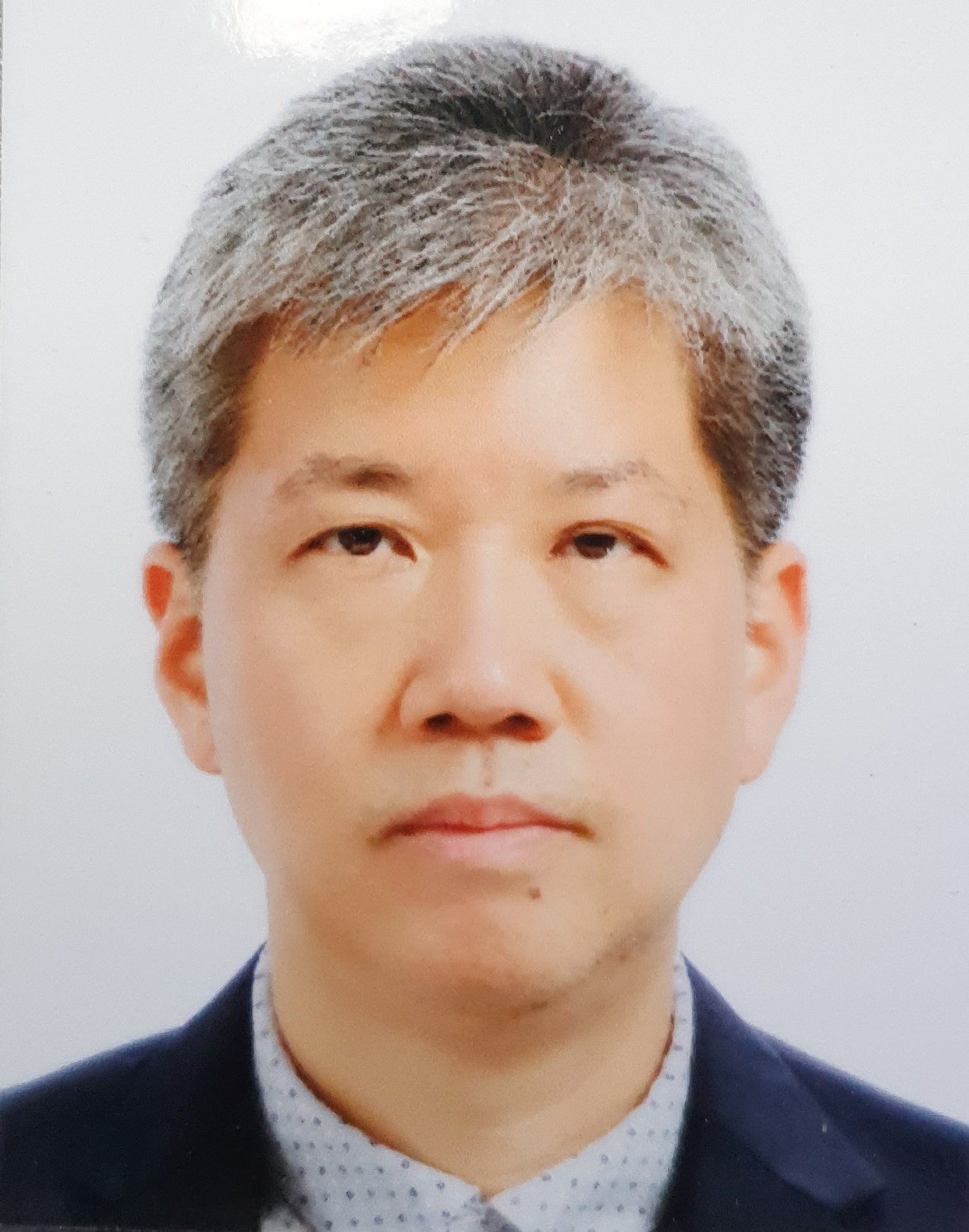 Researcher Choh, Suk Joo photo