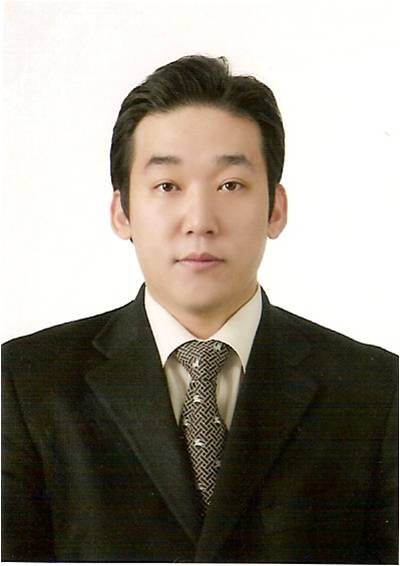 Researcher Yi, Kyong Wook photo