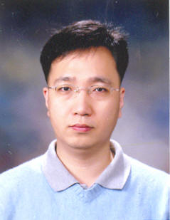 Researcher Hong, Seok hie photo