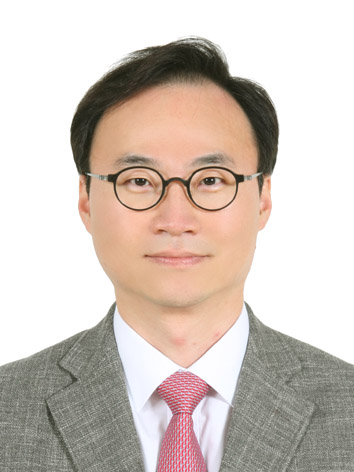 Researcher Chun, Jae UK photo